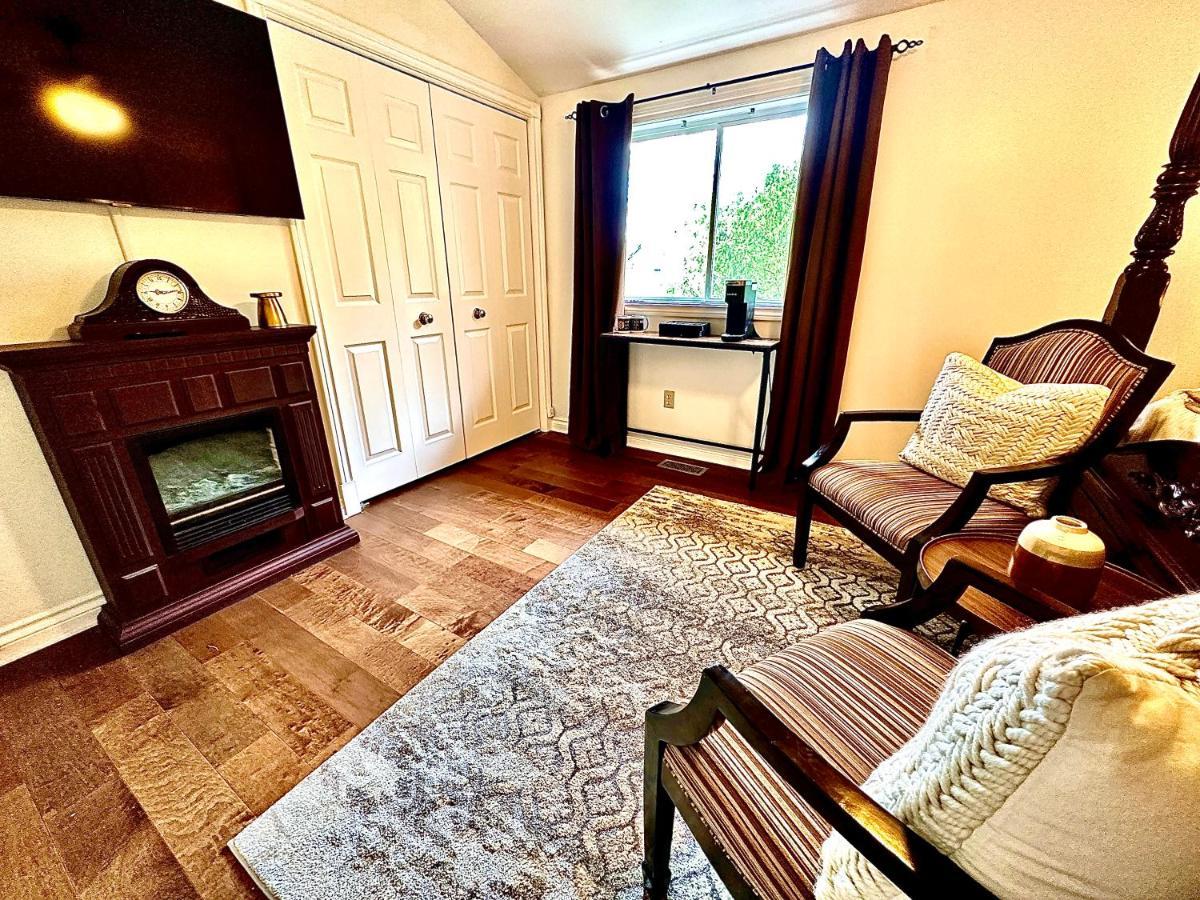 Settlers Suites Niagara-on-the-Lake Екстер'єр фото