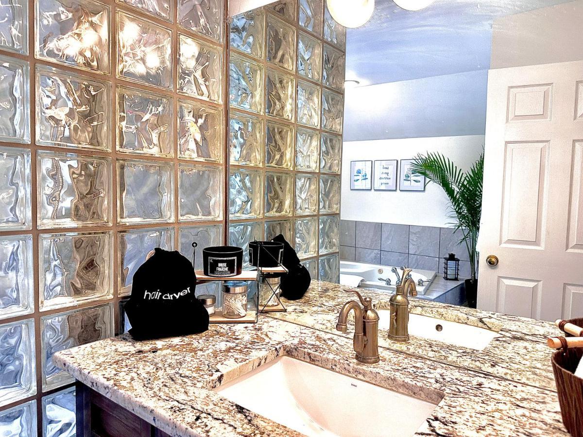 Settlers Suites Niagara-on-the-Lake Екстер'єр фото